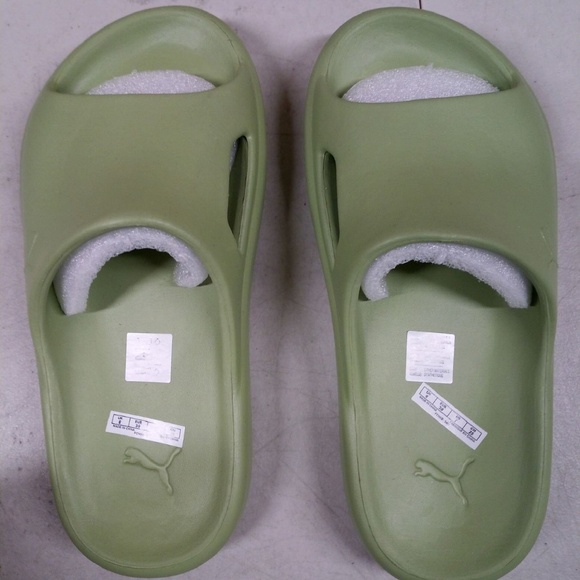NEW IN BOX PUMA Shibui Cat Slide Sandals SIZE 7 Mens 9 Womens - Picture 7 of 10